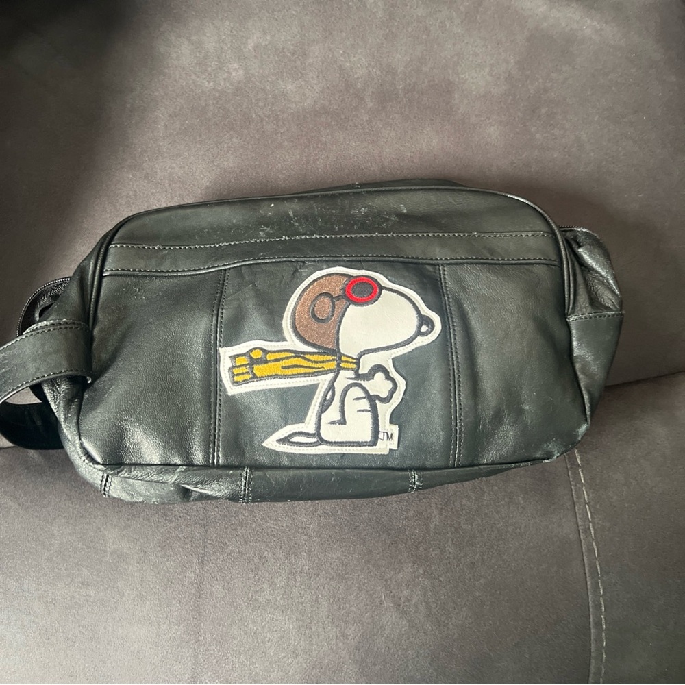 Snoopy Peanuts empty leather shaving kit bag.  12” x 7” used